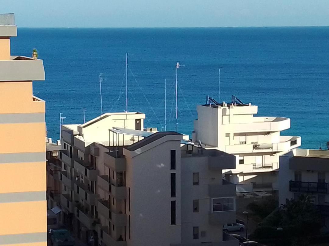Blu Monopoli Apartamento Exterior foto